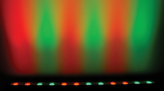 80w a mené la couleur du contrôle RGBW AC24v du paysage DMX512 de lumière de joint de mur changeant l'aluminium de tension