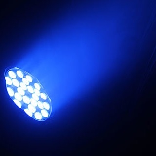 82w Led Slim Par Can Uplights Rgb Événement de lumière Disco Laveuse de scène Dj Light DMX512