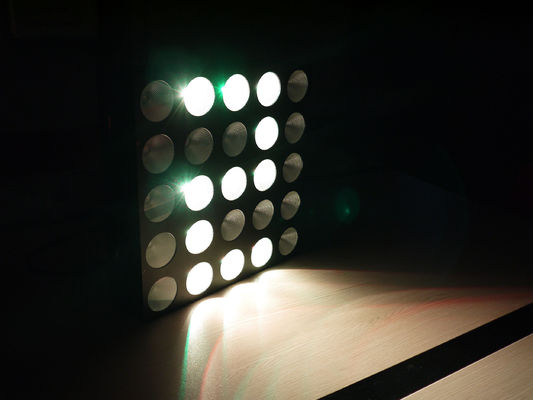 Des lumières plus sans visibilité d'étape de disco de boîte de nuit de Matrix 5x5 Dmx d'ÉPI du pixel 25pcs 10W 4 In1 RGBW de RoHS LED