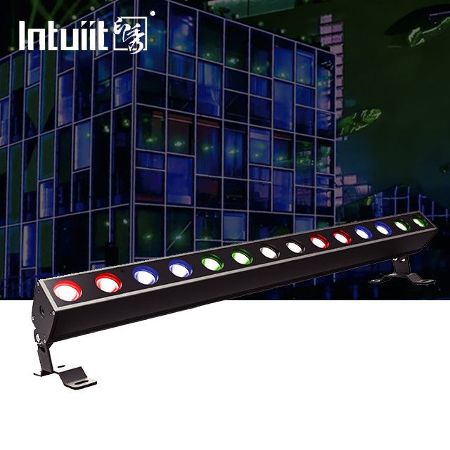 3000K RGBW 4 en 1 Lumières de scène DJ Bar Led Lumière de lavage pour la fête du mariage à l'église