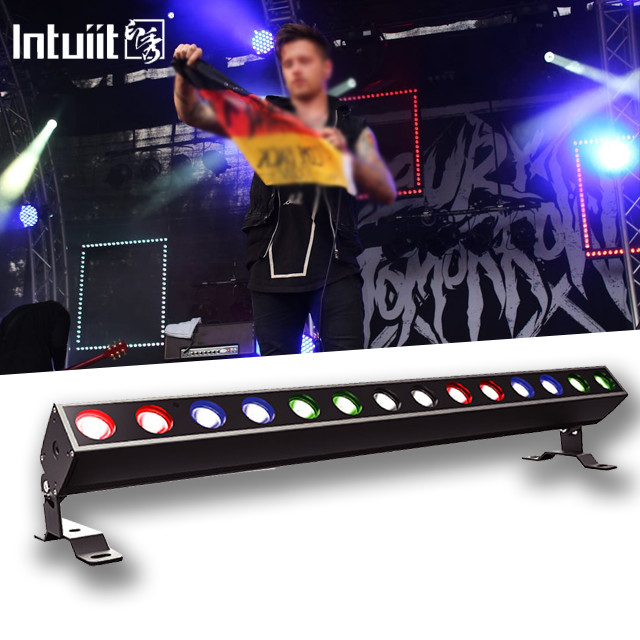 Lumière LED pour lave-vaisselle 14x10W RGBW Couleur lumière extérieure imperméable à l'eau pour panneaux publicitaires, panneaux d'affichage, éclairage commercial de bâtiment