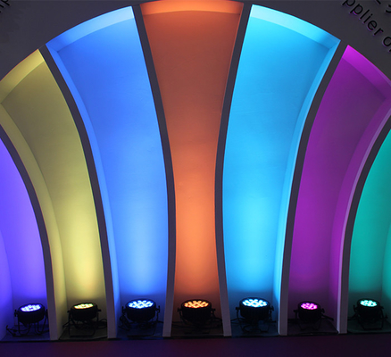 Mini étanche à l'eau 4pcs RGB 3In1 Led Par Light Pour la fête Disco Club